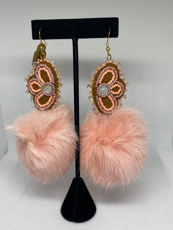 Beaded Half-Flower with Pom (Moosehide with Rabbit Fur)