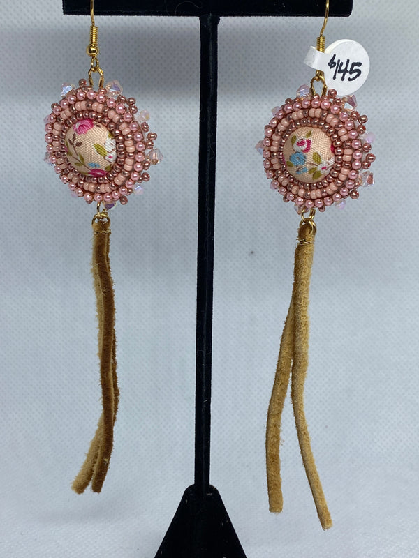 Beaded Rounds with Fringe (Moosehide Fringe)