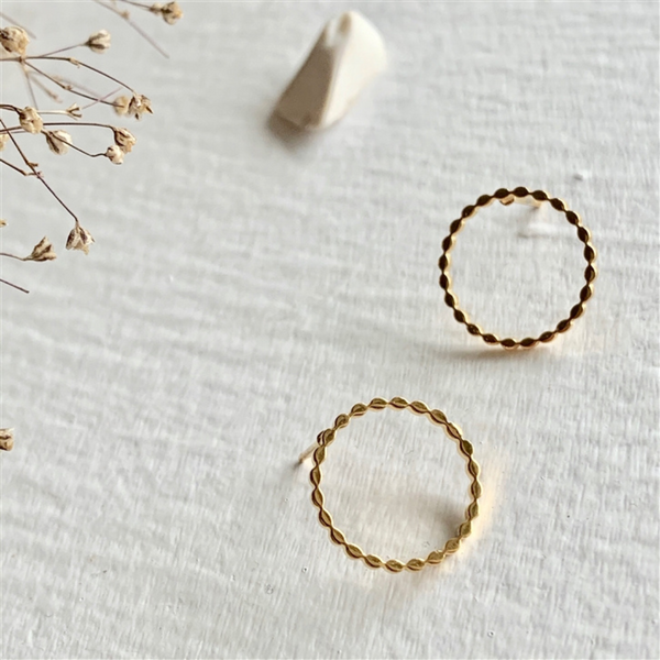 Chord Modernist Hoop Stud Earrings