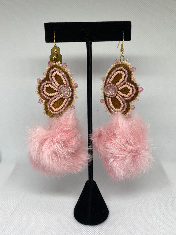 Sathu Sweetheart Creations - Beaded Half-Flower with Pom (Moosehide with Rabbit Fur)